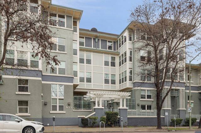 655 12th Street 120, Oakland, CA 94607