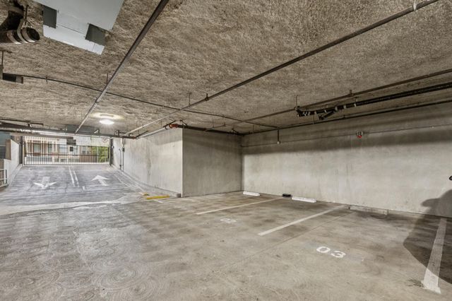 655 12th Street 120, Oakland, CA 94607