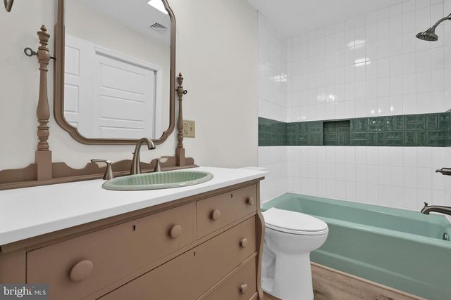 1308 MOUNT HOPE AVE, Pottsville, PA 17901