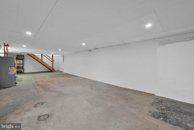 1308 MOUNT HOPE AVE, Pottsville, PA 17901