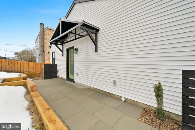 1308 MOUNT HOPE AVE, Pottsville, PA 17901