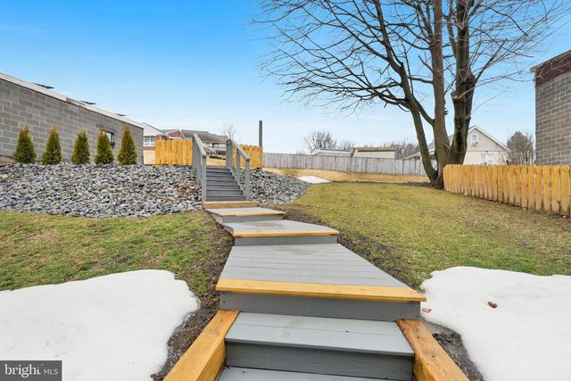 1308 MOUNT HOPE AVE, Pottsville, PA 17901