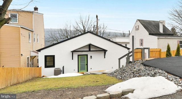 1308 MOUNT HOPE AVE, Pottsville, PA 17901