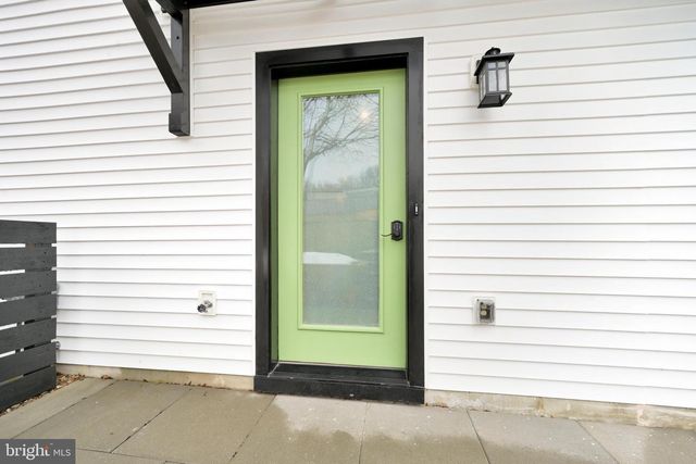 1308 MOUNT HOPE AVE, Pottsville, PA 17901