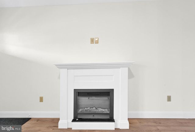 1308 MOUNT HOPE AVE, Pottsville, PA 17901