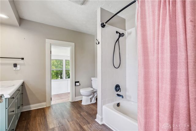 303 Hadley Avenue, Oakwood, OH 45419