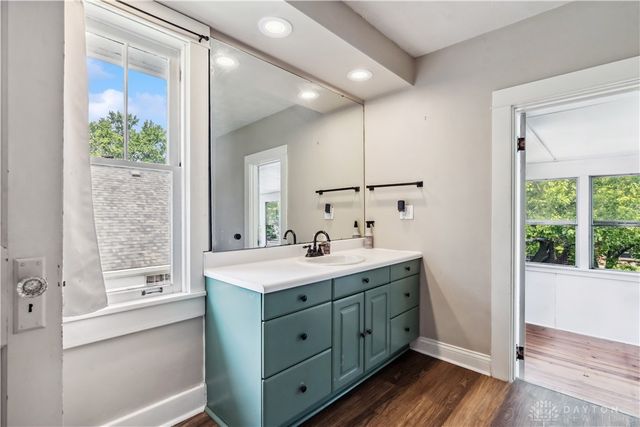 303 Hadley Avenue, Oakwood, OH 45419