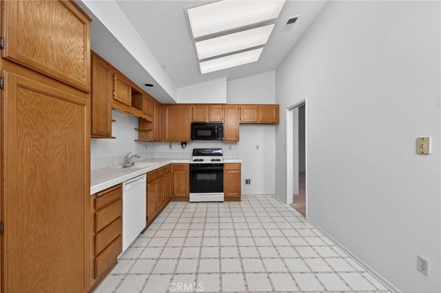 27187 Potomac Drive, Menifee, CA 92586