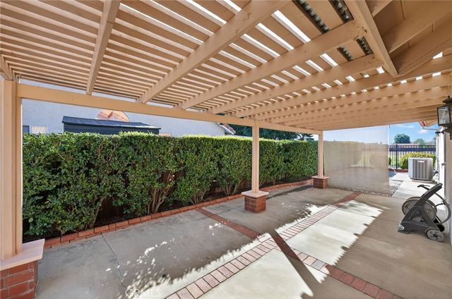 27187 Potomac Drive, Menifee, CA 92586