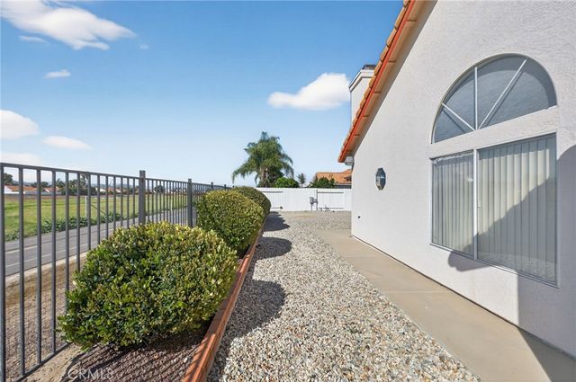 27187 Potomac Drive, Menifee, CA 92586