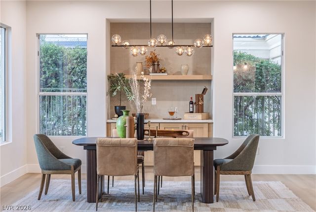 10248 Andante Court, Las Vegas, NV 89135