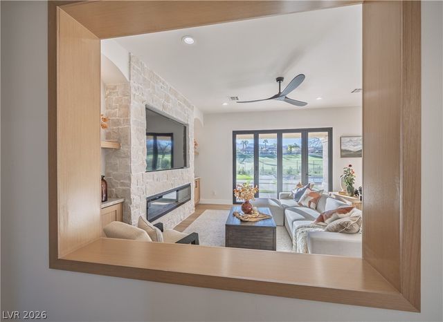 10248 Andante Court, Las Vegas, NV 89135