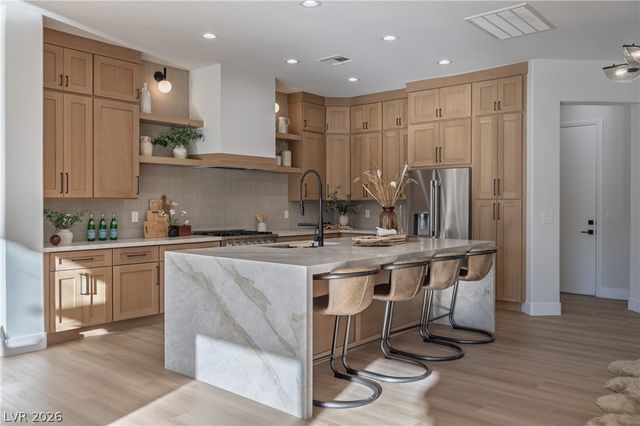 10248 Andante Court, Las Vegas, NV 89135