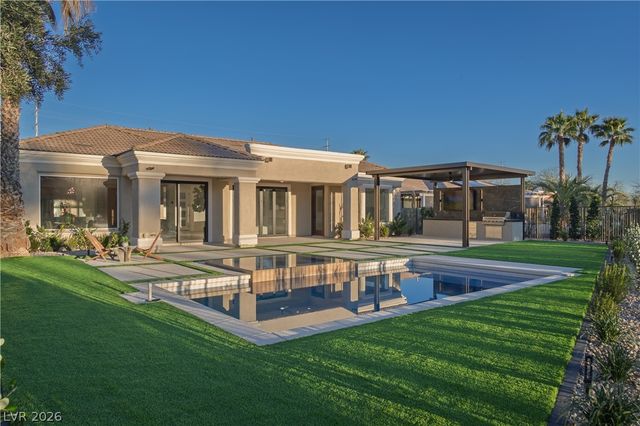 10248 Andante Court, Las Vegas, NV 89135