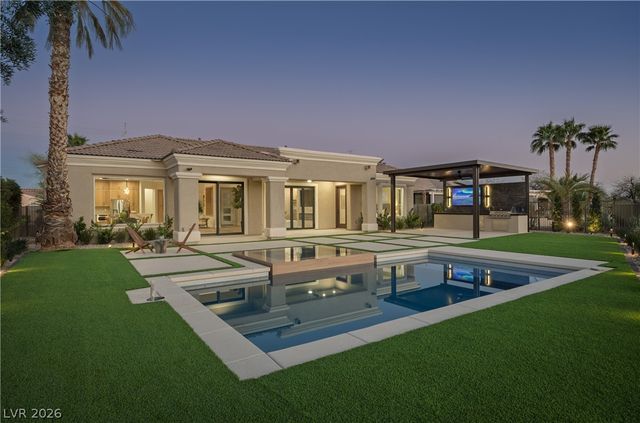 10248 Andante Court, Las Vegas, NV 89135