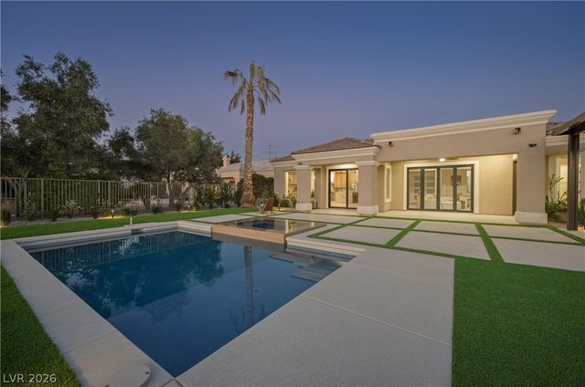 10248 Andante Court, Las Vegas, NV 89135