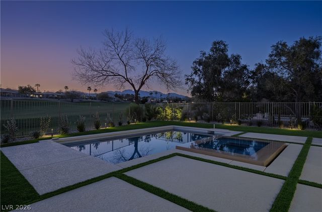 10248 Andante Court, Las Vegas, NV 89135