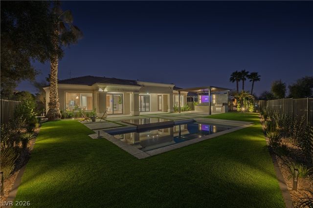 10248 Andante Court, Las Vegas, NV 89135