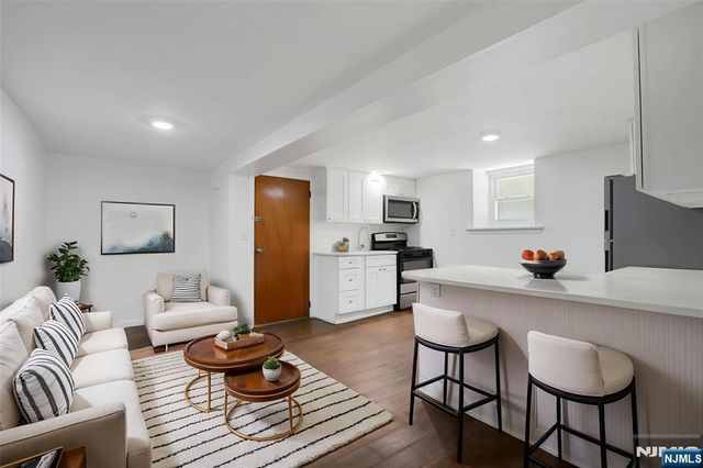 8128 Kennedy Boulevard, North Bergen, NJ 07047