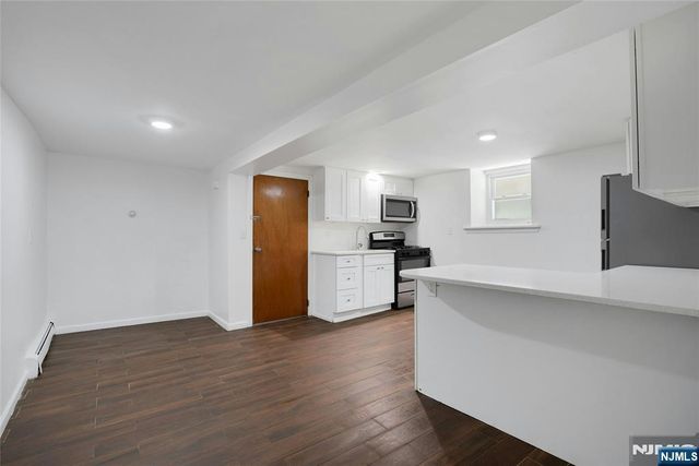 8128 Kennedy Boulevard, North Bergen, NJ 07047