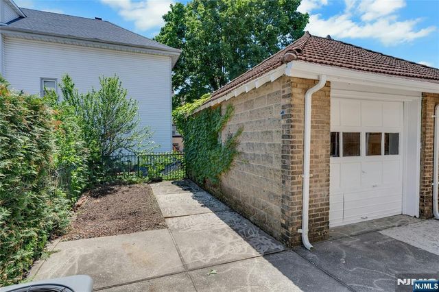 8128 Kennedy Boulevard, North Bergen, NJ 07047