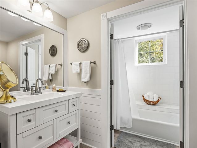 146 Shady Brook Circle 101, St Simons Island, GA 31522