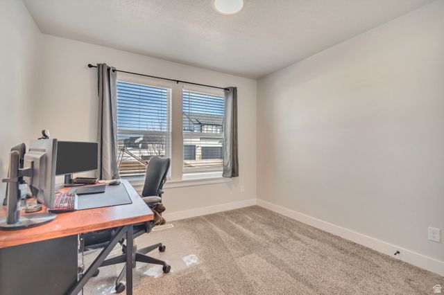 90 E CRANER PEAK DR, Eagle Mountain, UT 84005