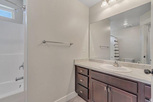 90 E CRANER PEAK DR, Eagle Mountain, UT 84005