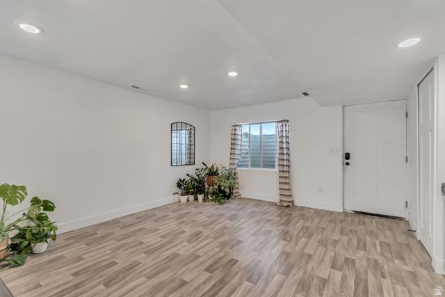 90 E CRANER PEAK DR, Eagle Mountain, UT 84005