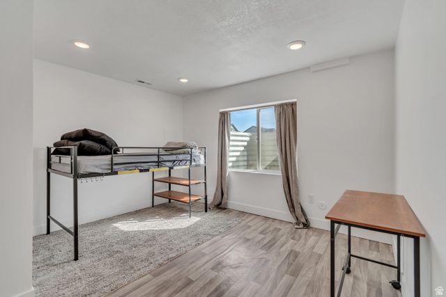 90 E CRANER PEAK DR, Eagle Mountain, UT 84005