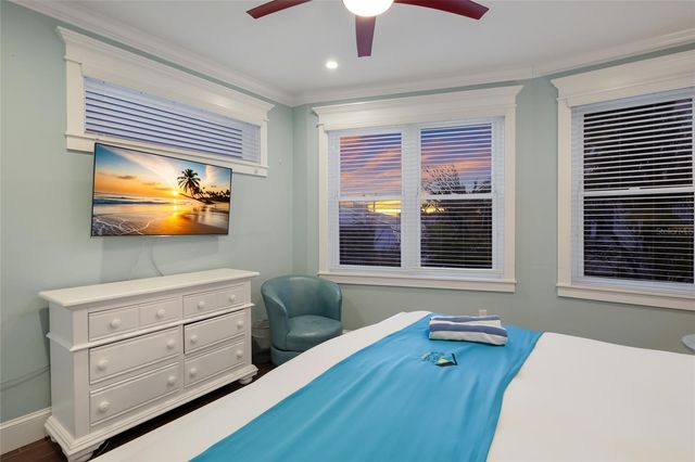 206 CHURCH AVENUE, Bradenton Beach, FL 34217