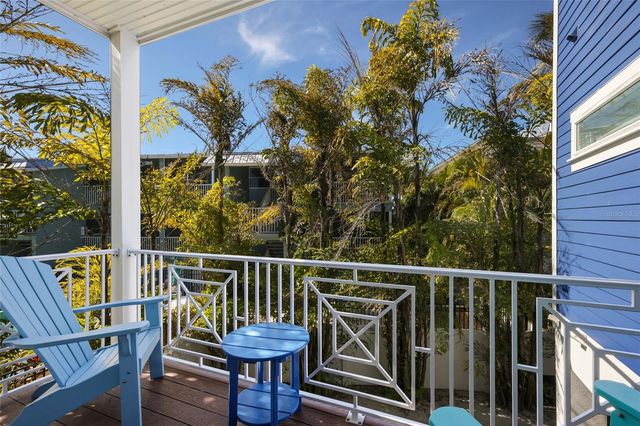 206 CHURCH AVENUE, Bradenton Beach, FL 34217