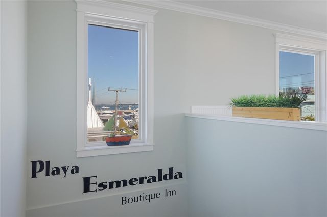 206 CHURCH AVENUE, Bradenton Beach, FL 34217