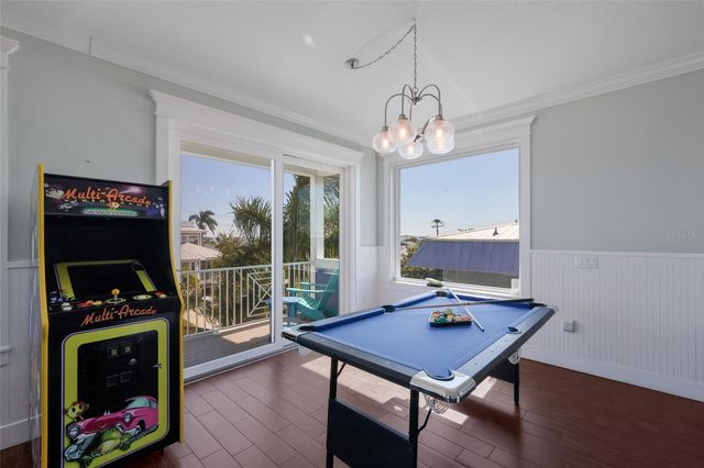 206 CHURCH AVENUE, Bradenton Beach, FL 34217