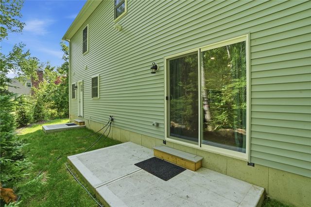 72 Wilbur Road, Lincoln, RI 02865