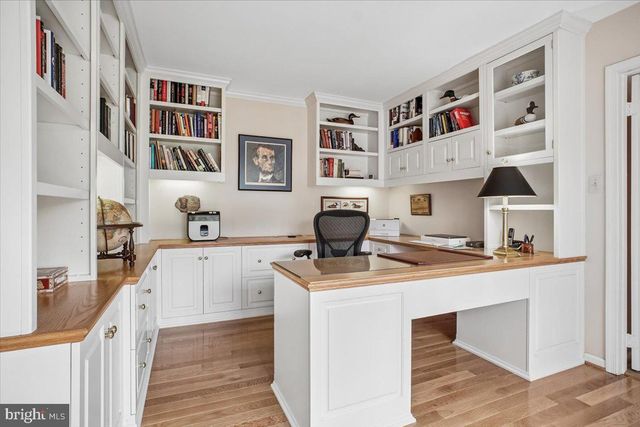 5705 PATRICK OROARKE CT, Fairfax Station, VA 22039