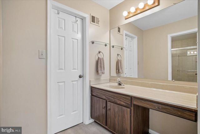 5705 PATRICK OROARKE CT, Fairfax Station, VA 22039