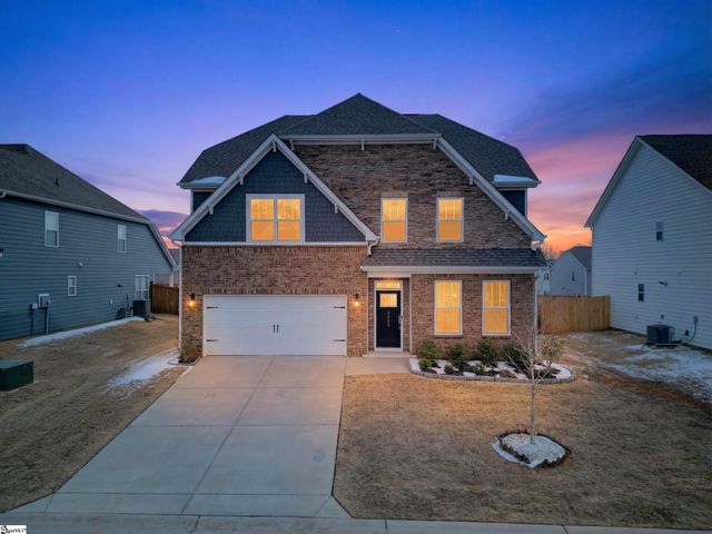 5443 Cherwell Avenue, Boiling Springs, SC 29316