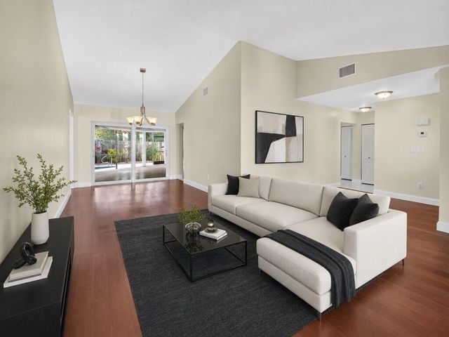 966 NW 37th Avenue, Delray Beach, FL 33445