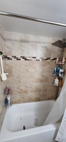 5005 Wiles Road 106, Coconut Creek, FL 33073