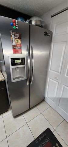 5005 Wiles Road 106, Coconut Creek, FL 33073