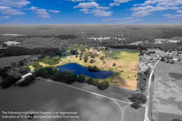 4149 An County Rd 2202, Palestine, TX 75803