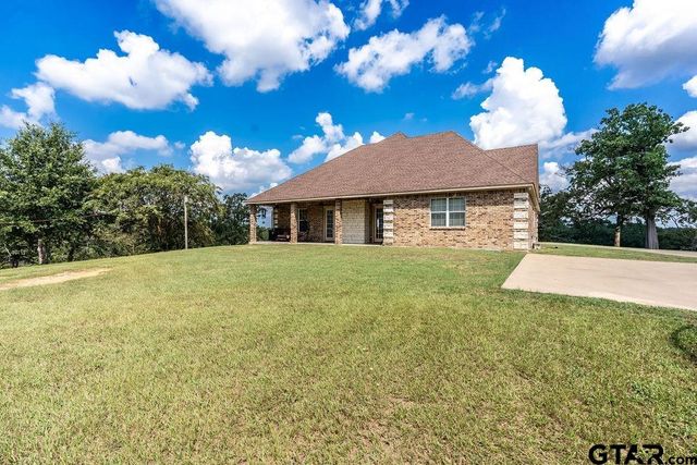 4149 An County Rd 2202, Palestine, TX 75803