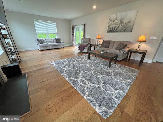 106 LILAC CT, Coatesville, PA 19320