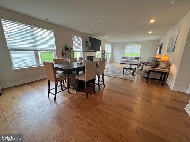 106 LILAC CT, Coatesville, PA 19320