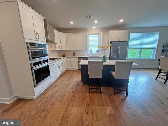 106 LILAC CT, Coatesville, PA 19320