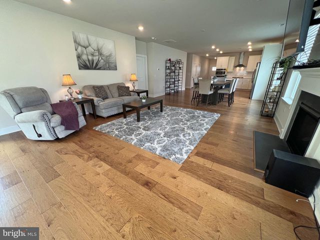 106 LILAC CT, Coatesville, PA 19320