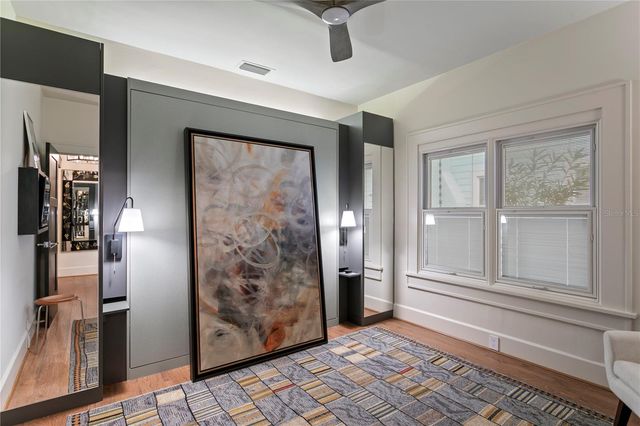161 15TH AVENUE NE, St Petersburg, FL 33704