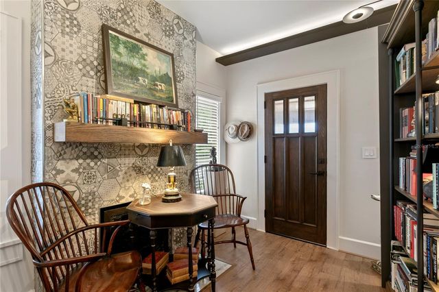 161 15TH AVENUE NE, St Petersburg, FL 33704