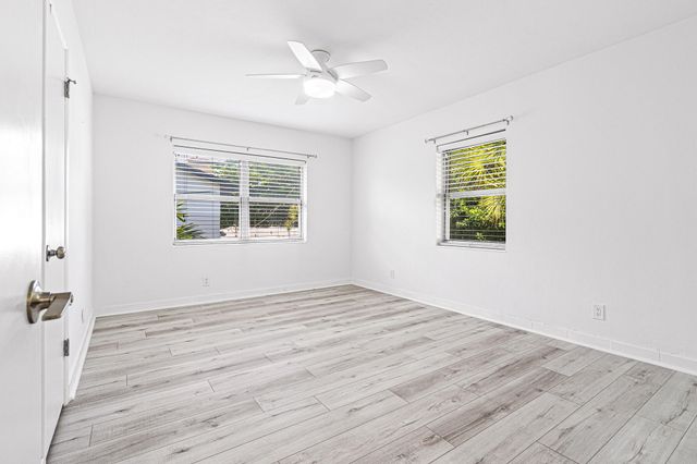 2060 NE 1st Street 16, Deerfield Beach, FL 33441